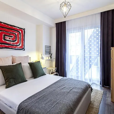 Modern Flat In Sisli With Central Location *